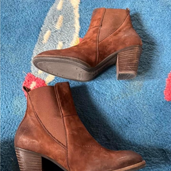 New size 5.5 Paul Green boots - Picture 2 of 5